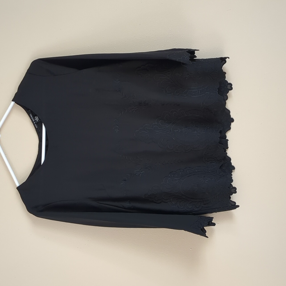 Small Zac & Rachel Black On Black Top Button Up Back